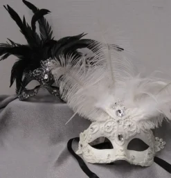 KBW Global Corp Venetian Lace W/ Stone & Feather