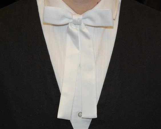 Western Express Tie String White 3 Western Express Tie String White