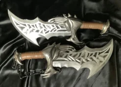 Top Quest Inc. Foam Fantasy Blades Of Chaos